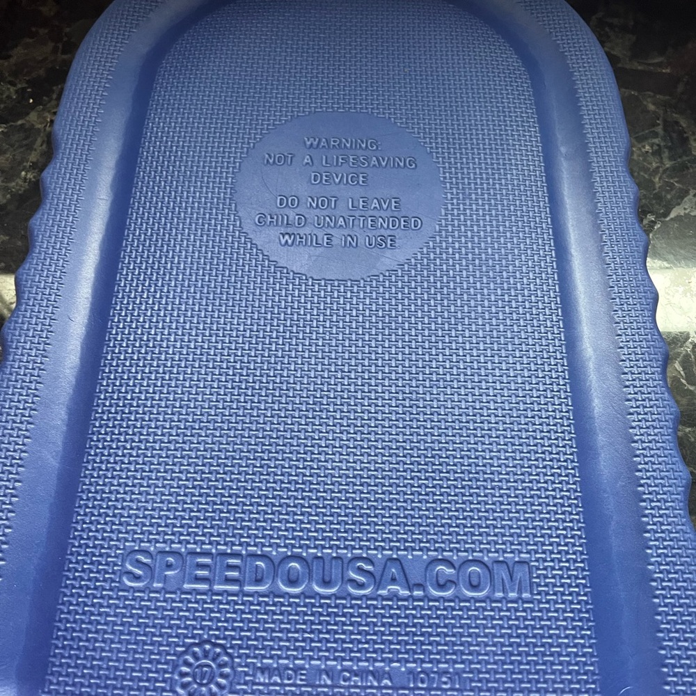 Speedo float - Picture 2 of 2